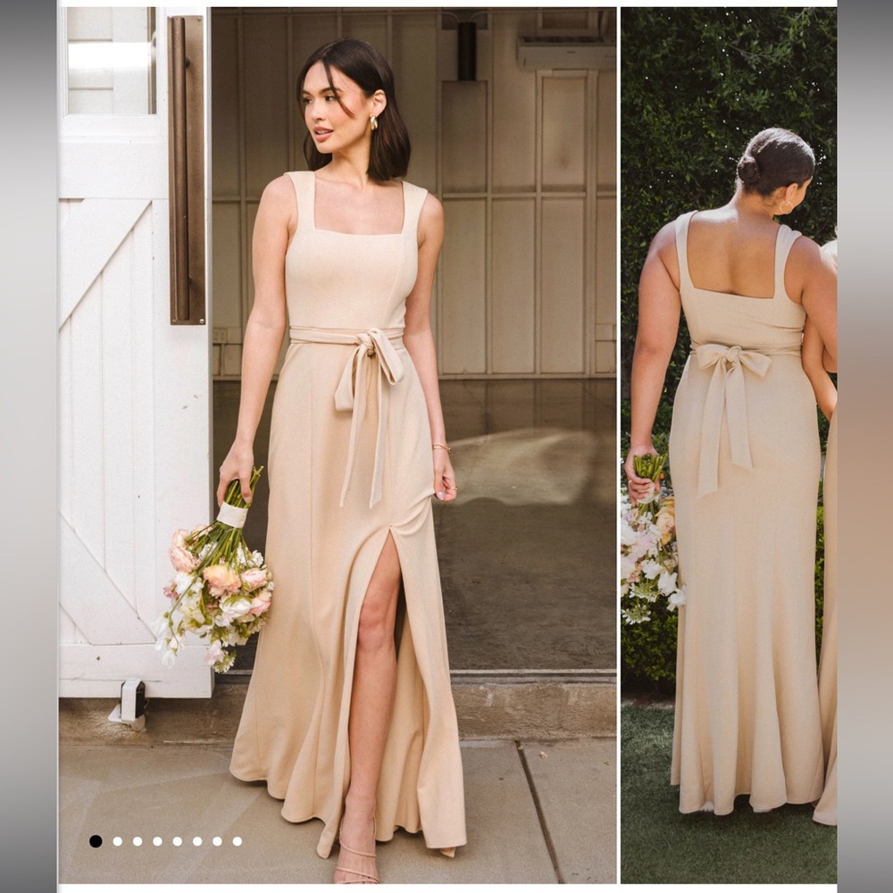 Show me your Mumu Paris gown champagne